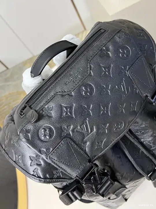 WIS Louis Vuitton Getaway Backpack-29*50*15CM 0617